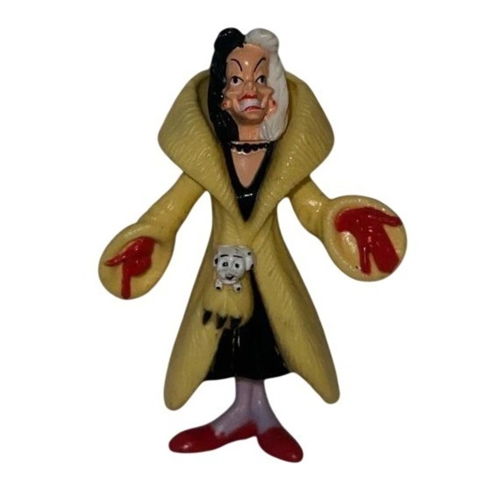 Disney Cruella De Vil Action Figure 4 in Vintage 101 Dalmatians Yellow Coat